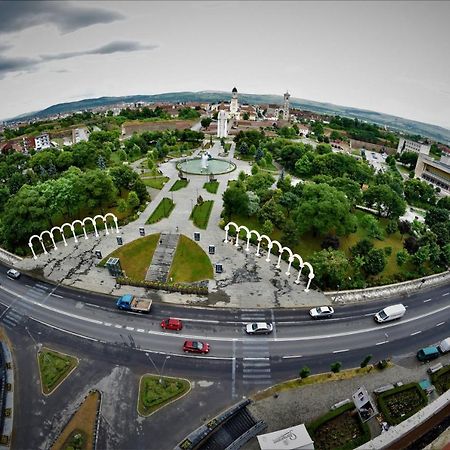 Alba Iulia - Apartament In Inima Transilvaniei Екстер'єр фото