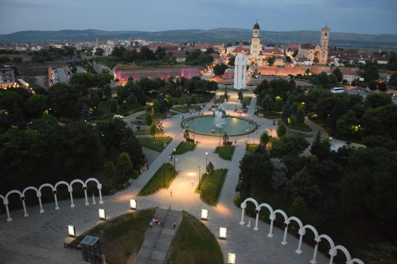 Alba Iulia - Apartament In Inima Transilvaniei Екстер'єр фото