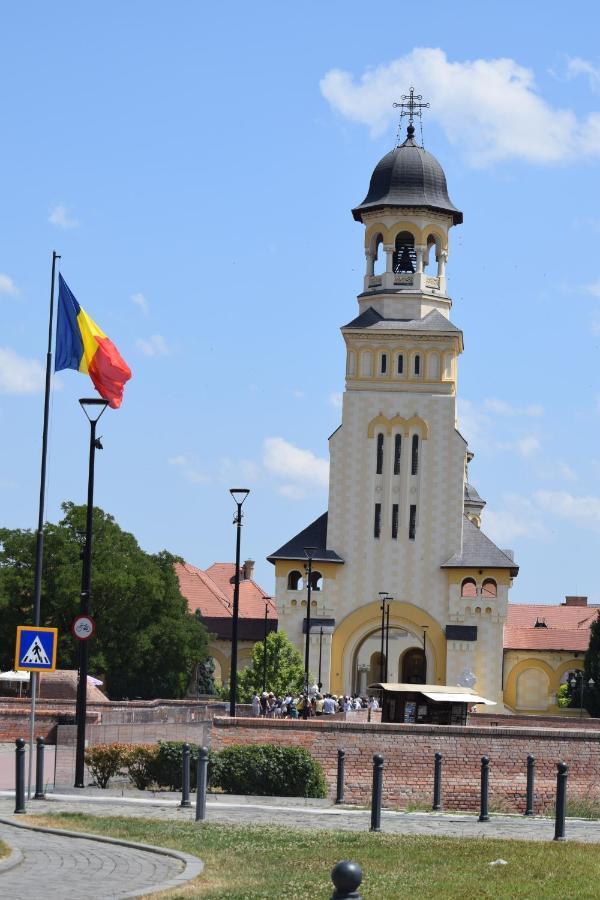 Alba Iulia - Apartament In Inima Transilvaniei Екстер'єр фото